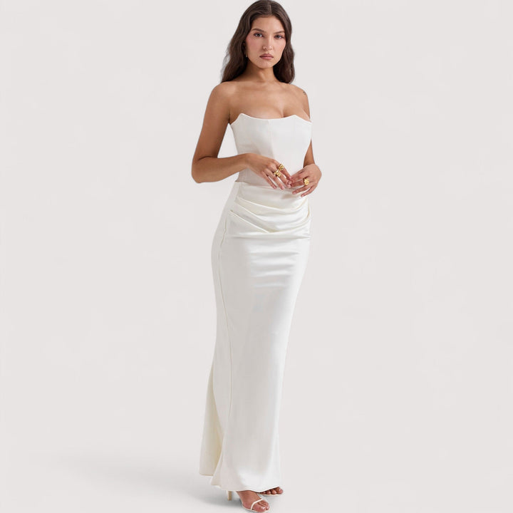Brunhild™ | Sukienka Carmen