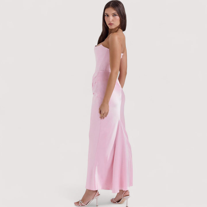 Brunhild™ | Sukienka Carmen