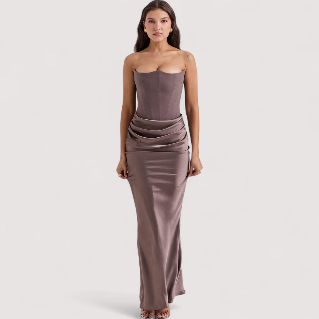Brunhild™ | Sukienka Carmen
