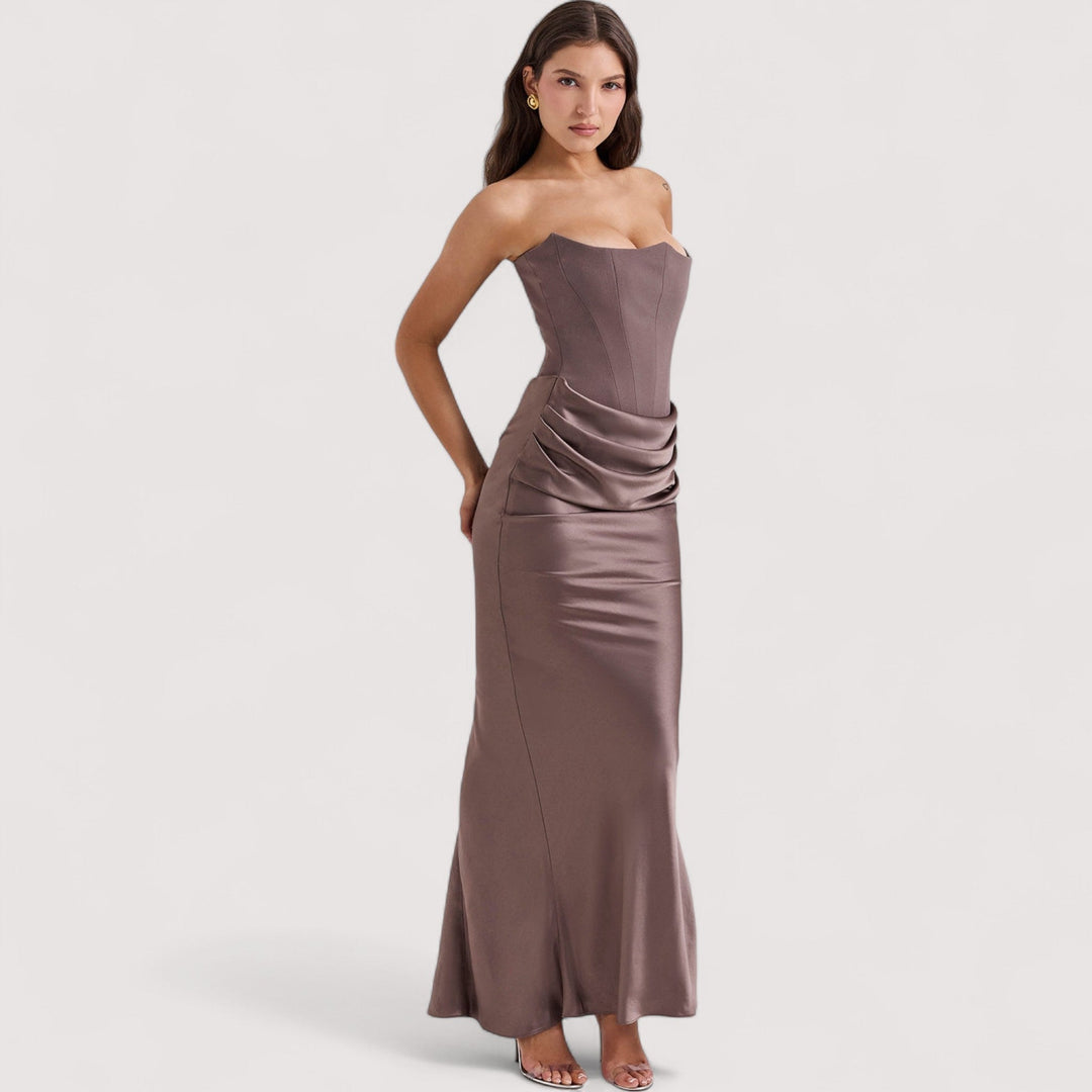 Brunhild™ | Sukienka Carmen